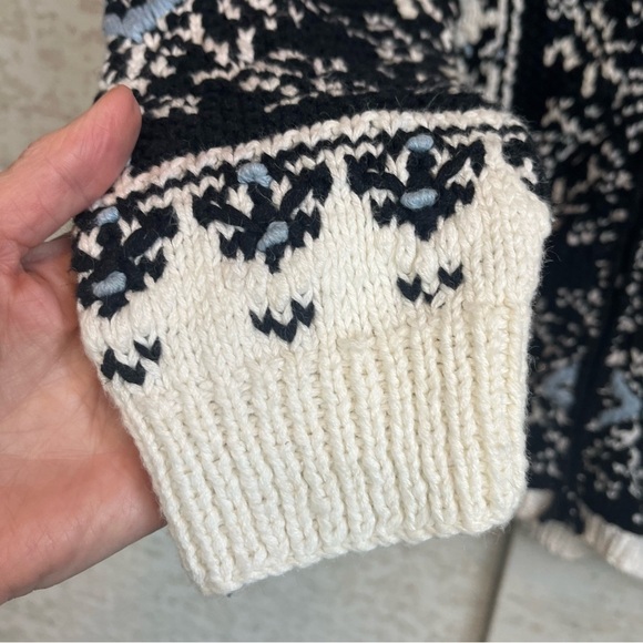 Vintage Jennifer Reed Hand Knit Chunky Sweater Cardigan Zip Patch Pockets Nordic - Picture 3 of 16